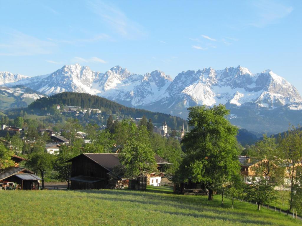 Hotel Haus Friedl Kitzbühel Exterior foto