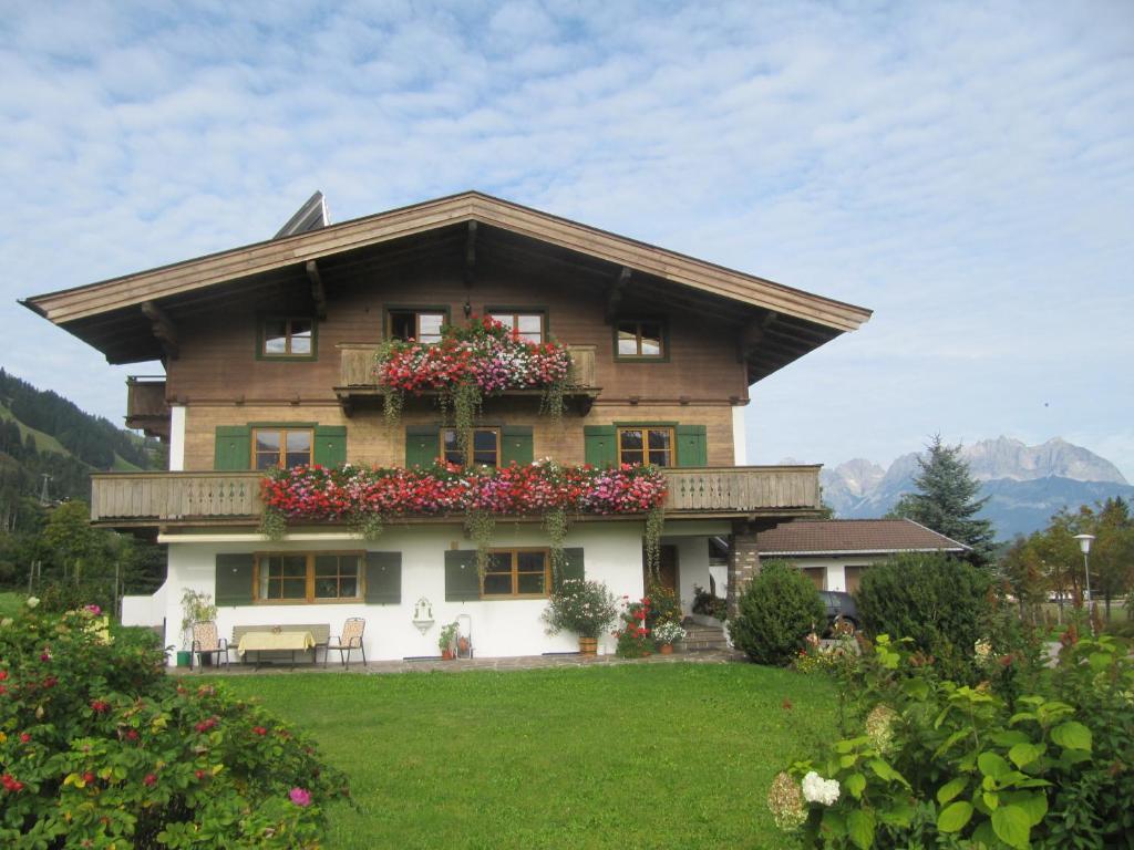 Hotel Haus Friedl Kitzbühel Exterior foto